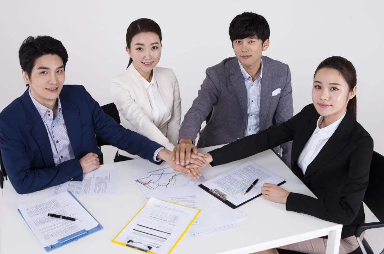 展位展台搭建公司分享 展会销售知晓这六招,可让您在销售道路中越走越好 展位展台搭建公司分享 展会销售知晓这六招,可让您在销售道路中越走越好